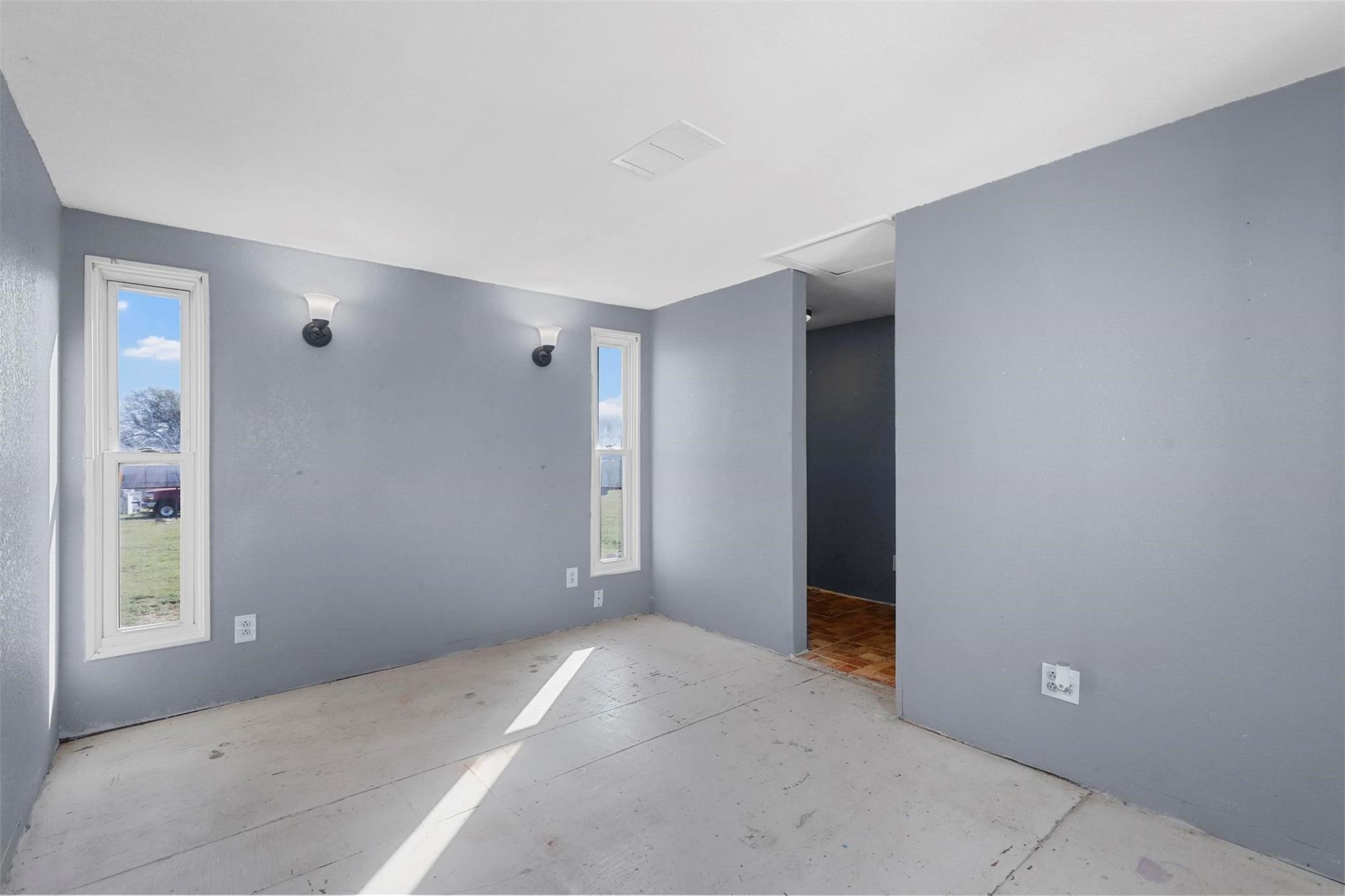 3205 Oak Hill Drive Granbury TX 76048