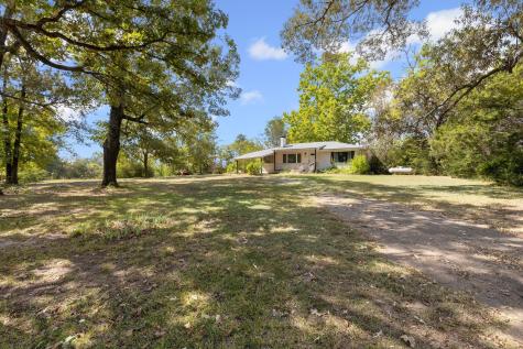 853 County Road 2730 Pittsburg TX 75686