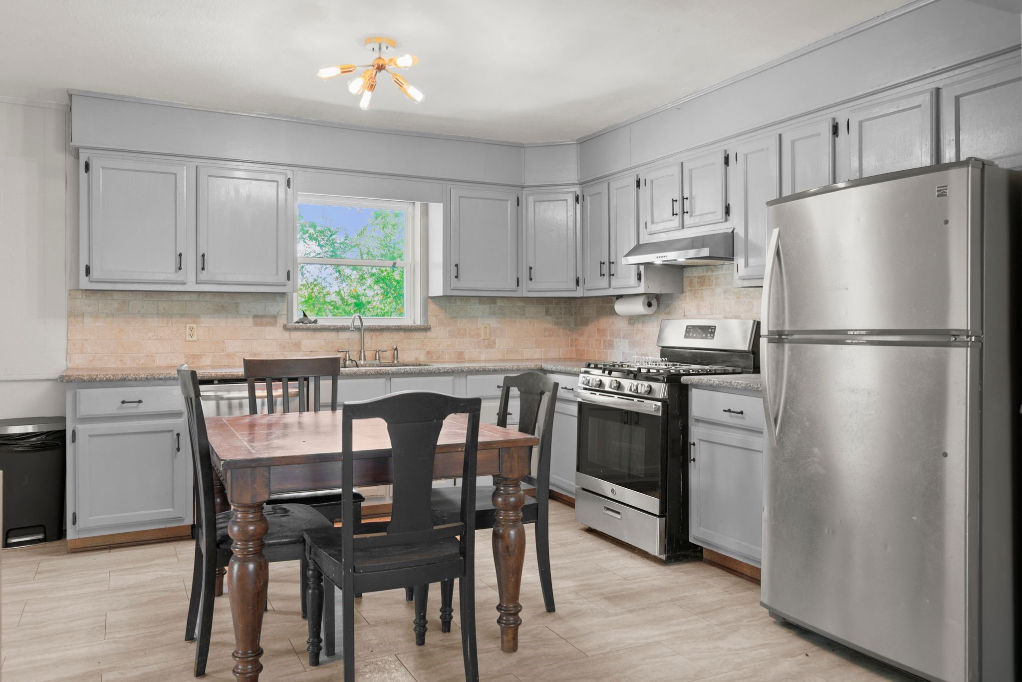 853 County Road 2730 Pittsburg TX 75686