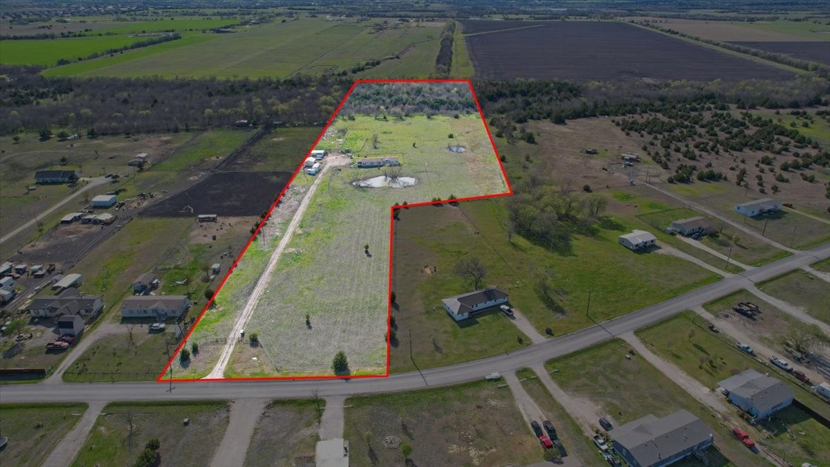 1528 County Road 697 Farmersville TX 75442