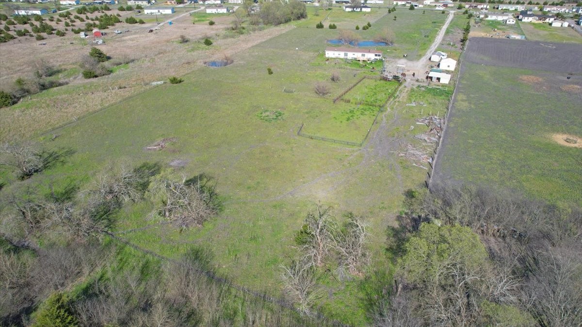 1528 County Road 697 Farmersville TX 75442