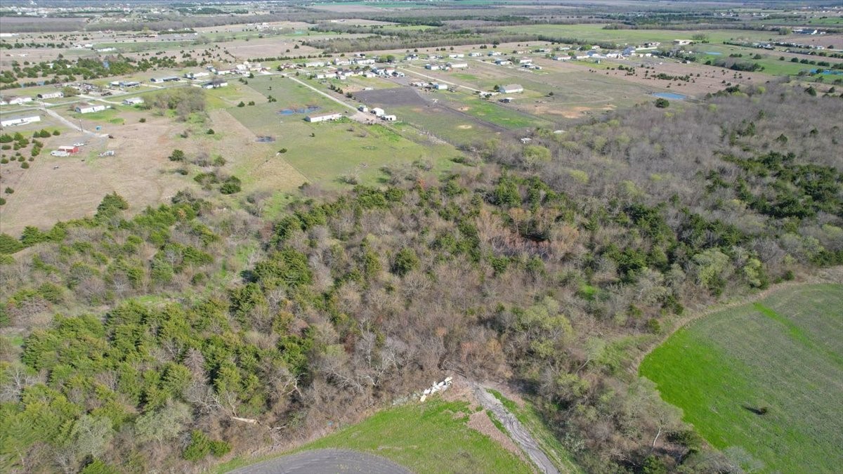 1528 County Road 697 Farmersville TX 75442