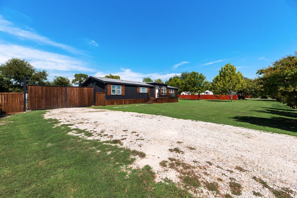 5715 Shady Hill Circle Princeton TX 75407