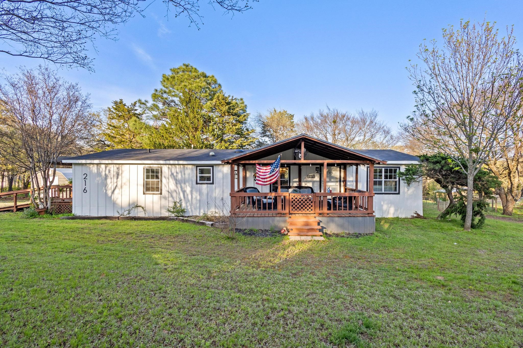 216 Mill Creek Meadow Road Pottsboro TX 75076