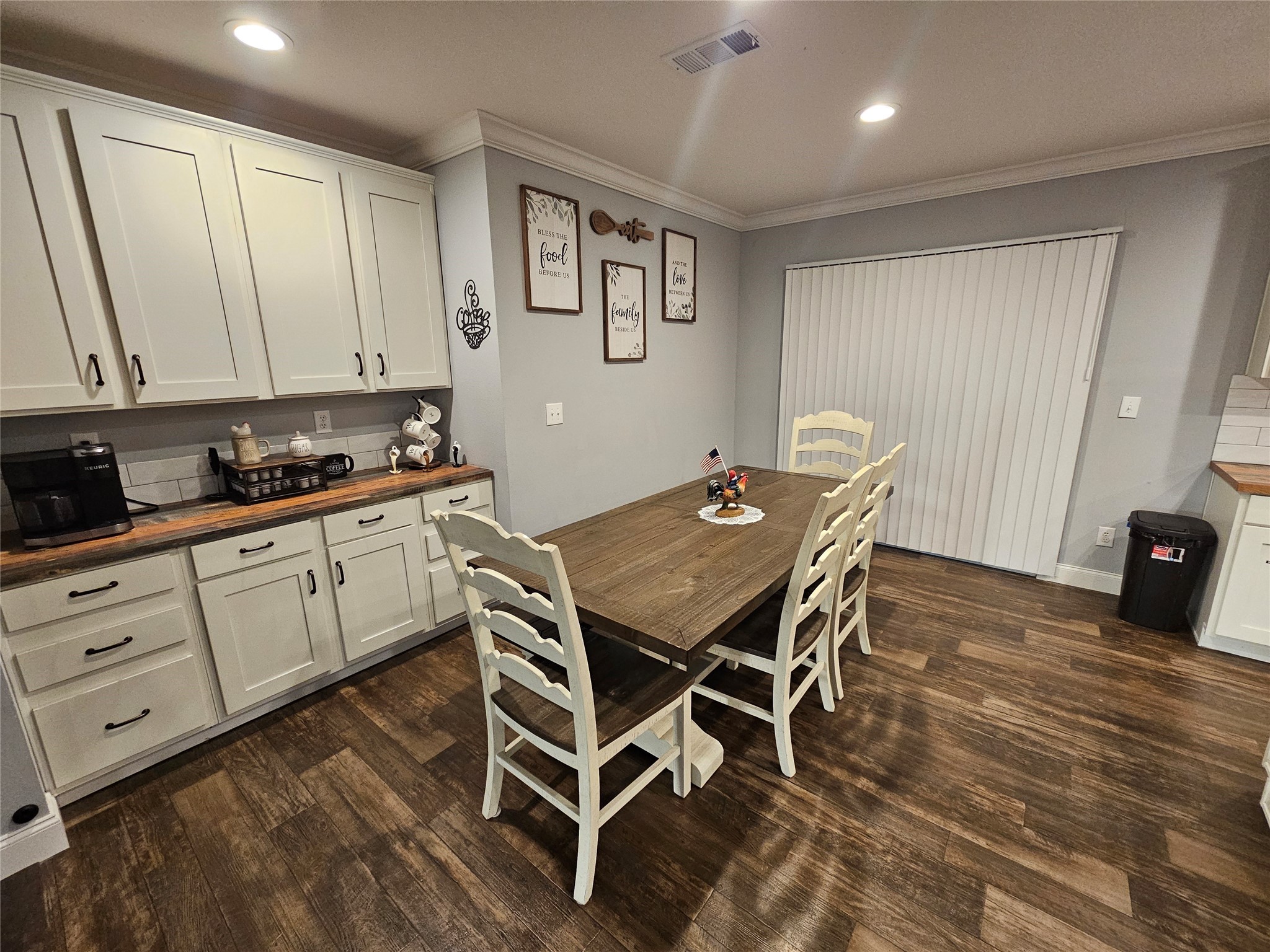 220 Pr 5374 Groesbeck TX 76642