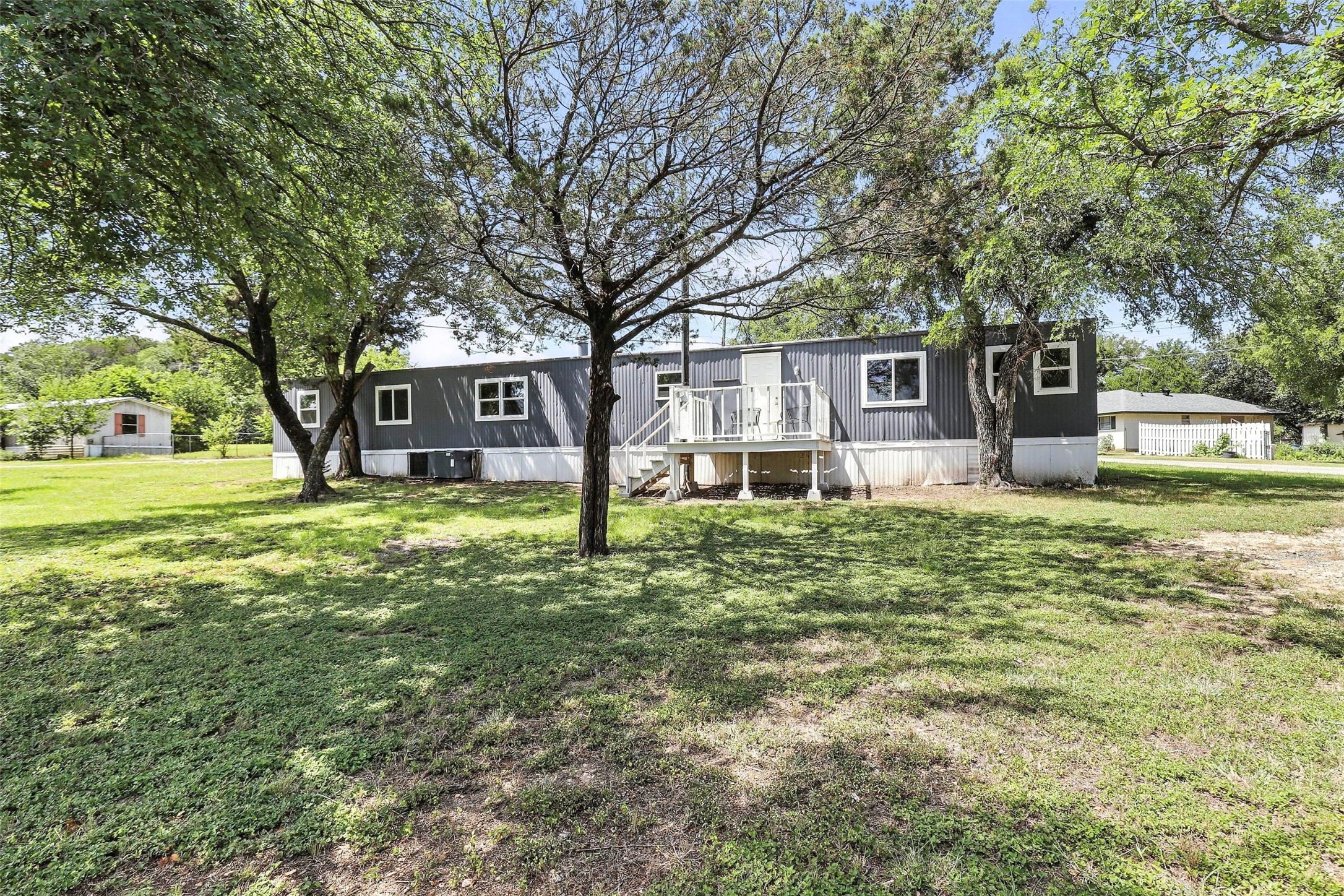 2657 Edgecliff Court Granbury TX 76048