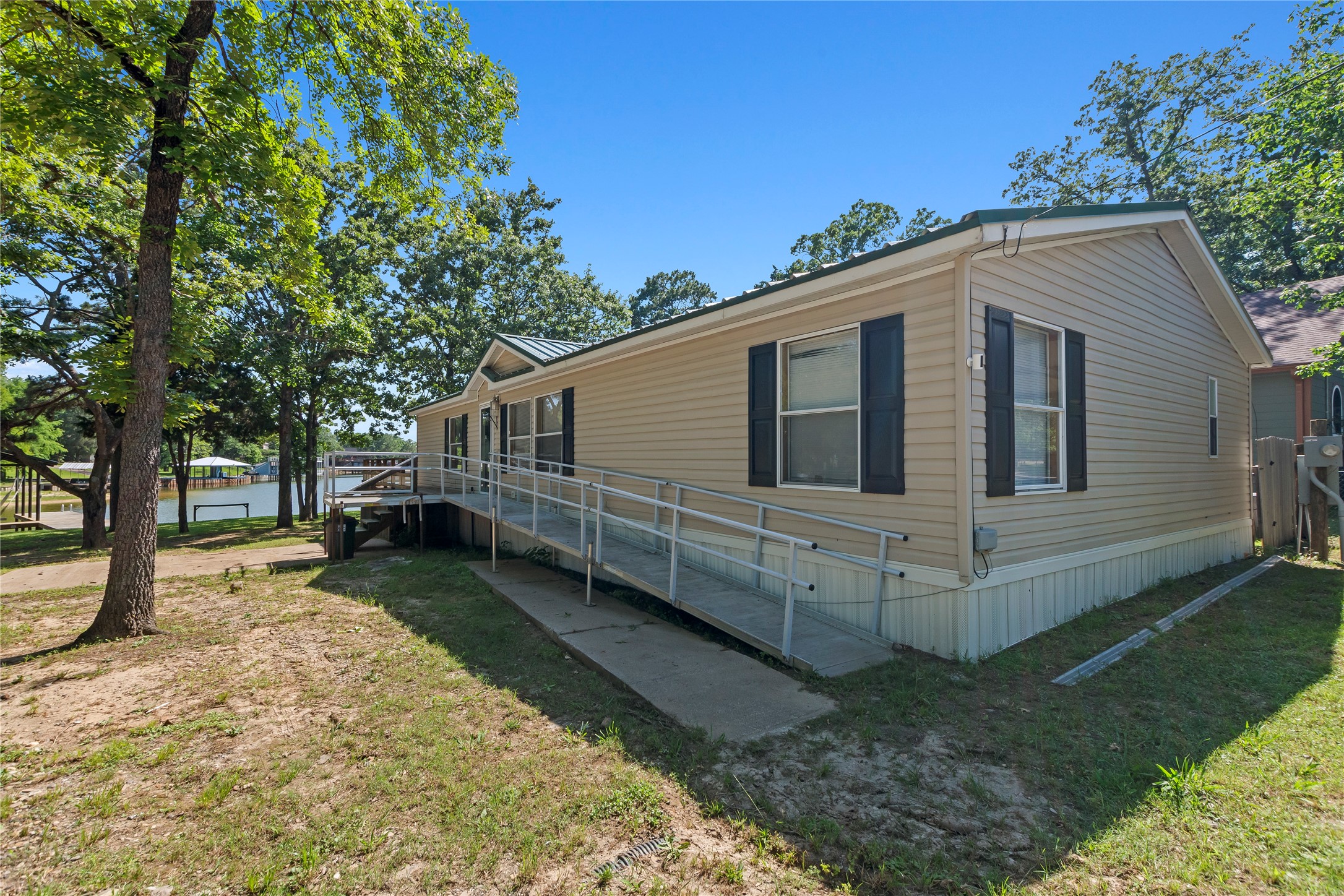194 Indian Gap Drive Mabank TX 75156