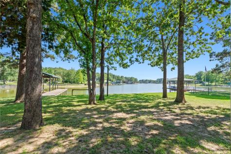 194 Indian Gap Drive Mabank TX 75156