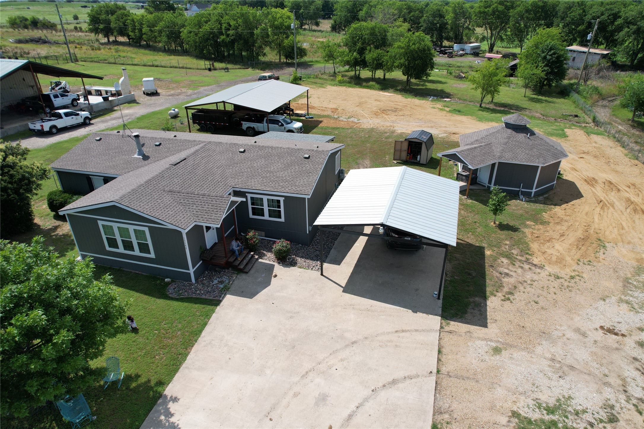 15140 S Highway 77 Italy TX 76651