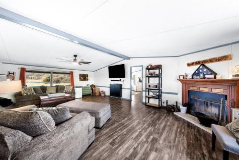 1536 New Hope Road Boyd TX 76023