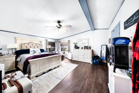 1536 New Hope Road Boyd TX 76023