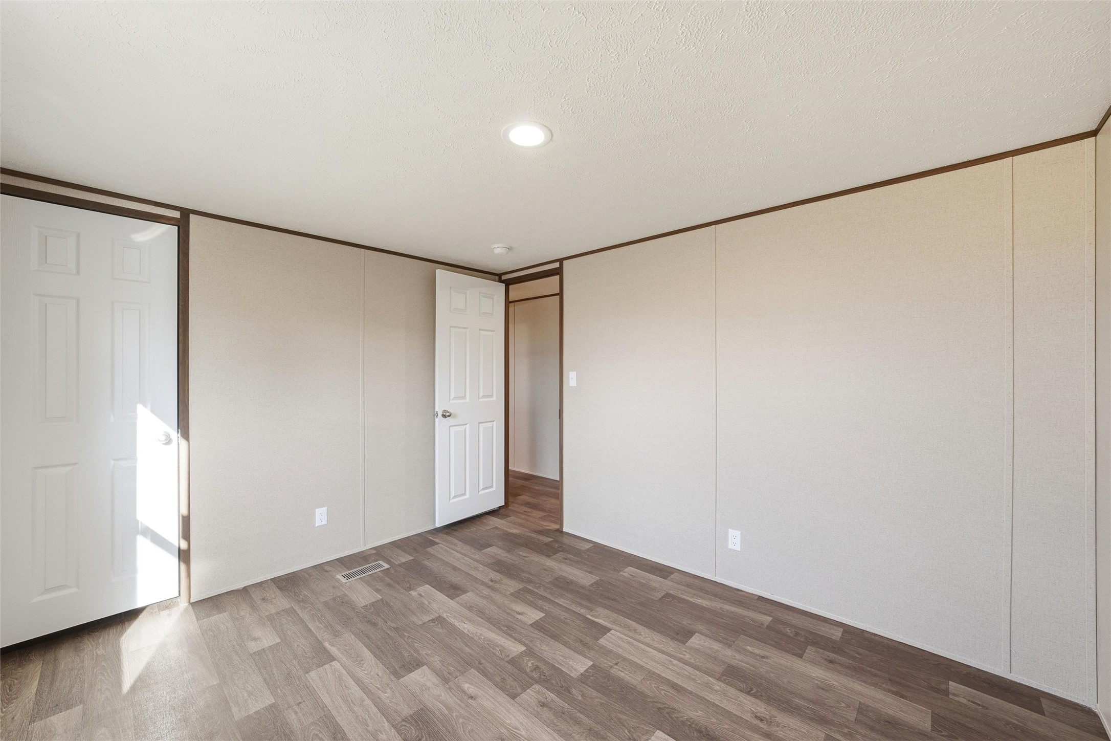 618 E 6th Street Blum TX 76627