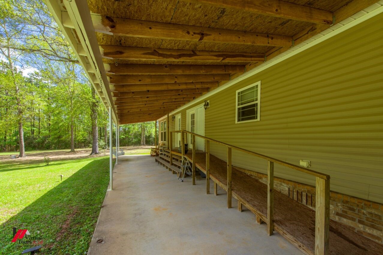 1997 Highway 507 Coushatta LA 71019