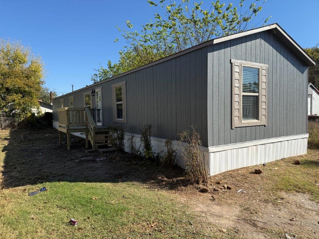 5421 Lake View Drive Granbury TX 76048