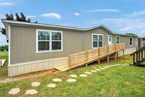 203 Roelke Drive Knollwood TX 75092