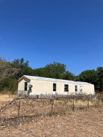132 Alma Street Azle TX 76020