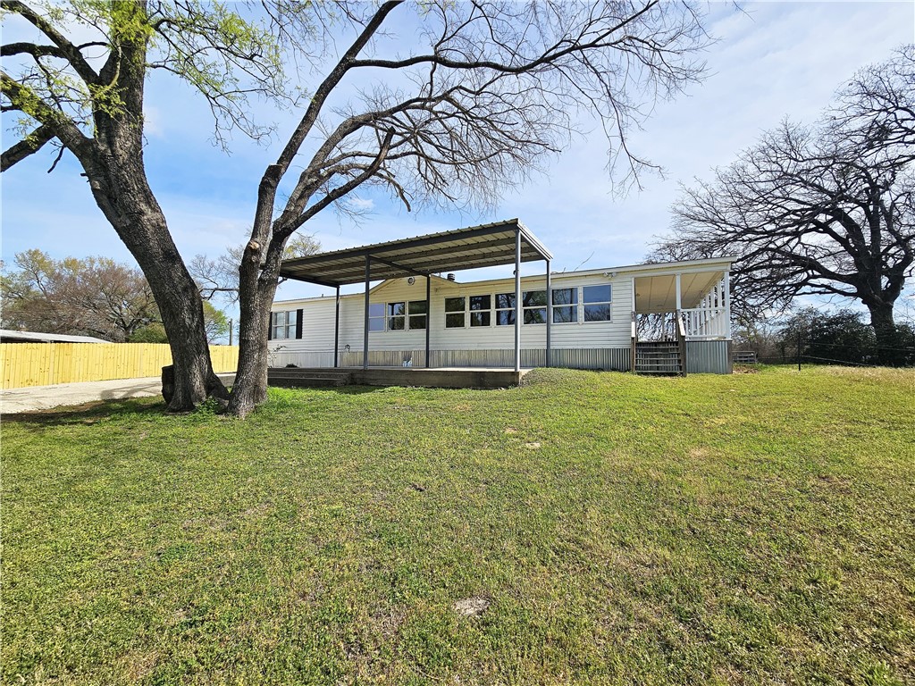 102 Lcr 828 Donie TX 75838