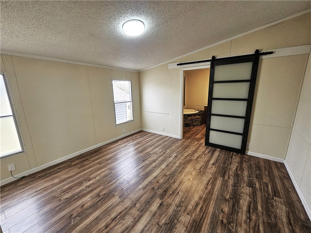 102 Lcr 828 Donie TX 75838