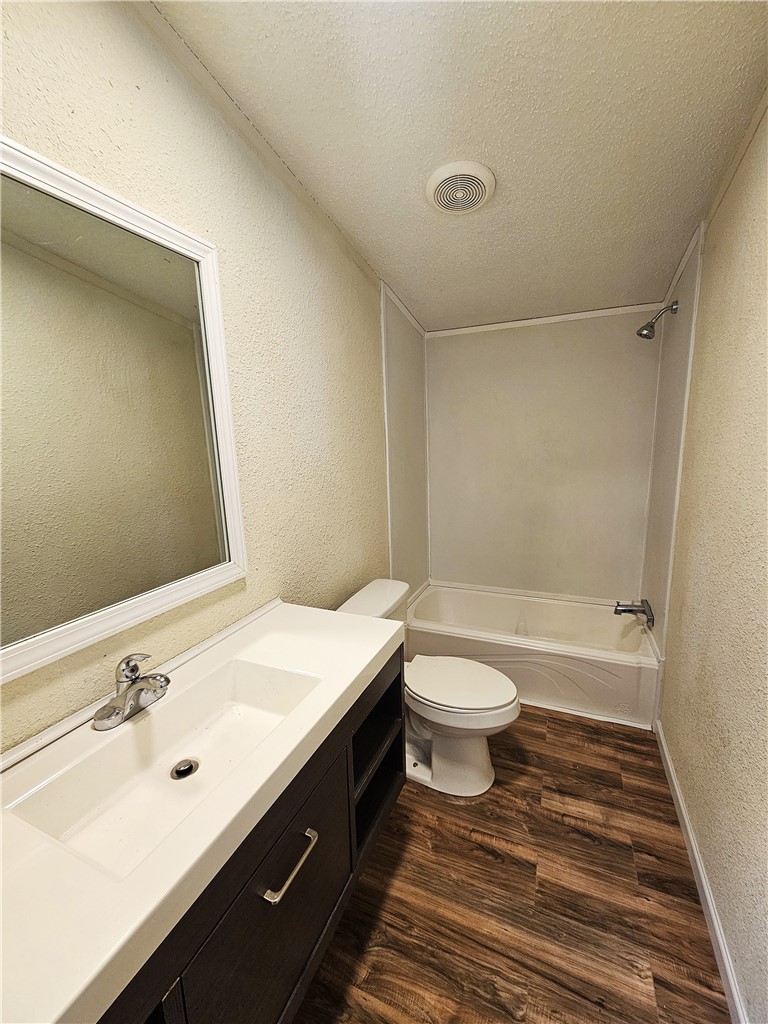 102 Lcr 828 Donie TX 75838