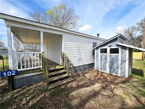 102 Lcr 828 Donie TX 75838