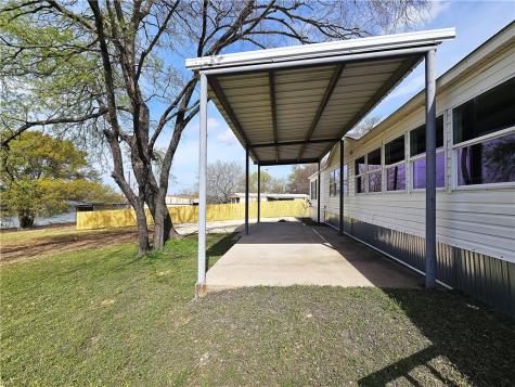 102 Lcr 828 Donie TX 75838