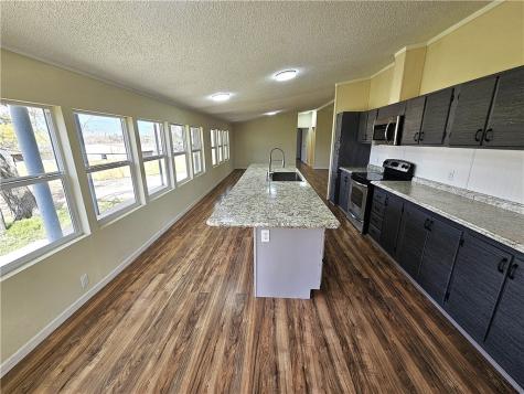 102 Lcr 828 Donie TX 75838