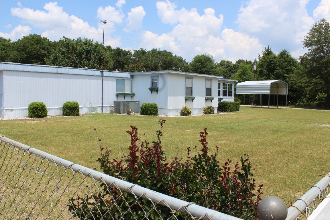 1320 Vz County Road 4105 Canton TX 75103