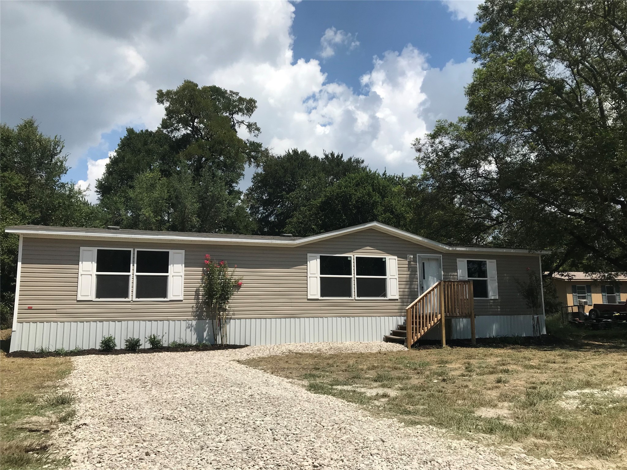6105 Idaho Trail Granbury TX 76048