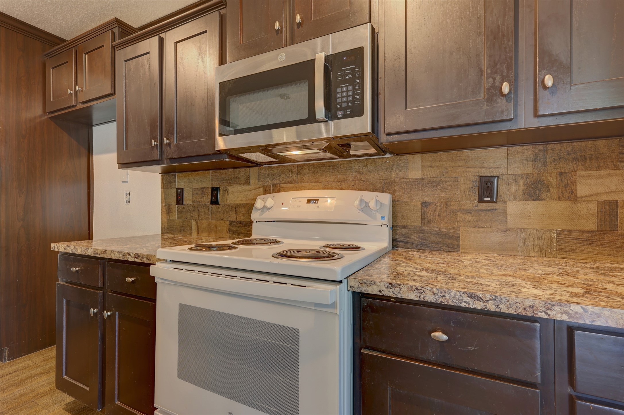 119 Post Oak Road Whitney TX 76692