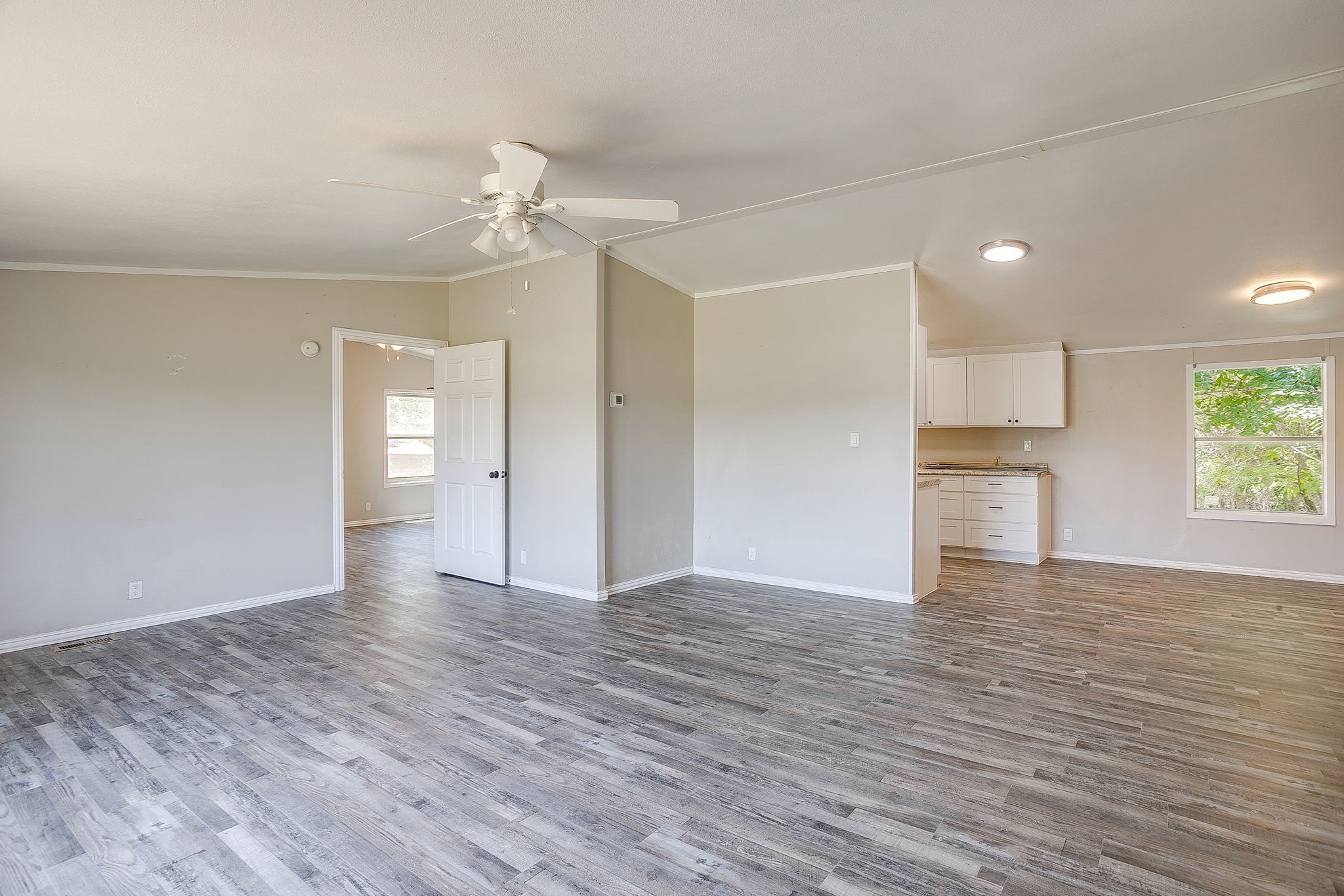 178 Valley Lake Lane Springtown TX 76082