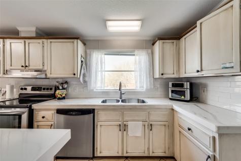 1414 County Road 490 Princeton TX 75407