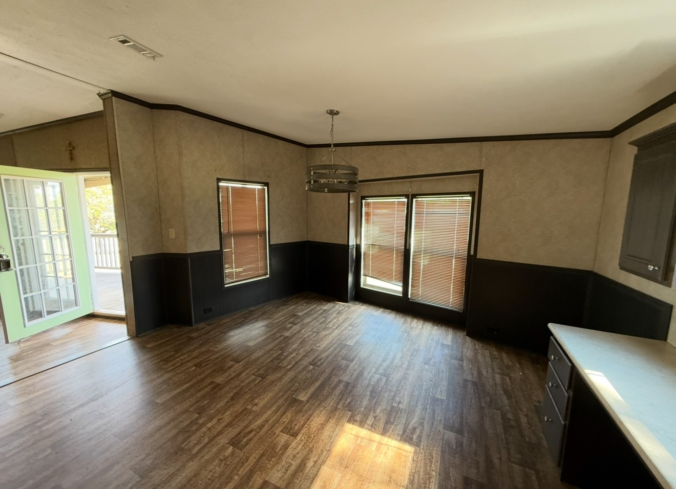 221 Farmhouse Road Springtown TX 76082