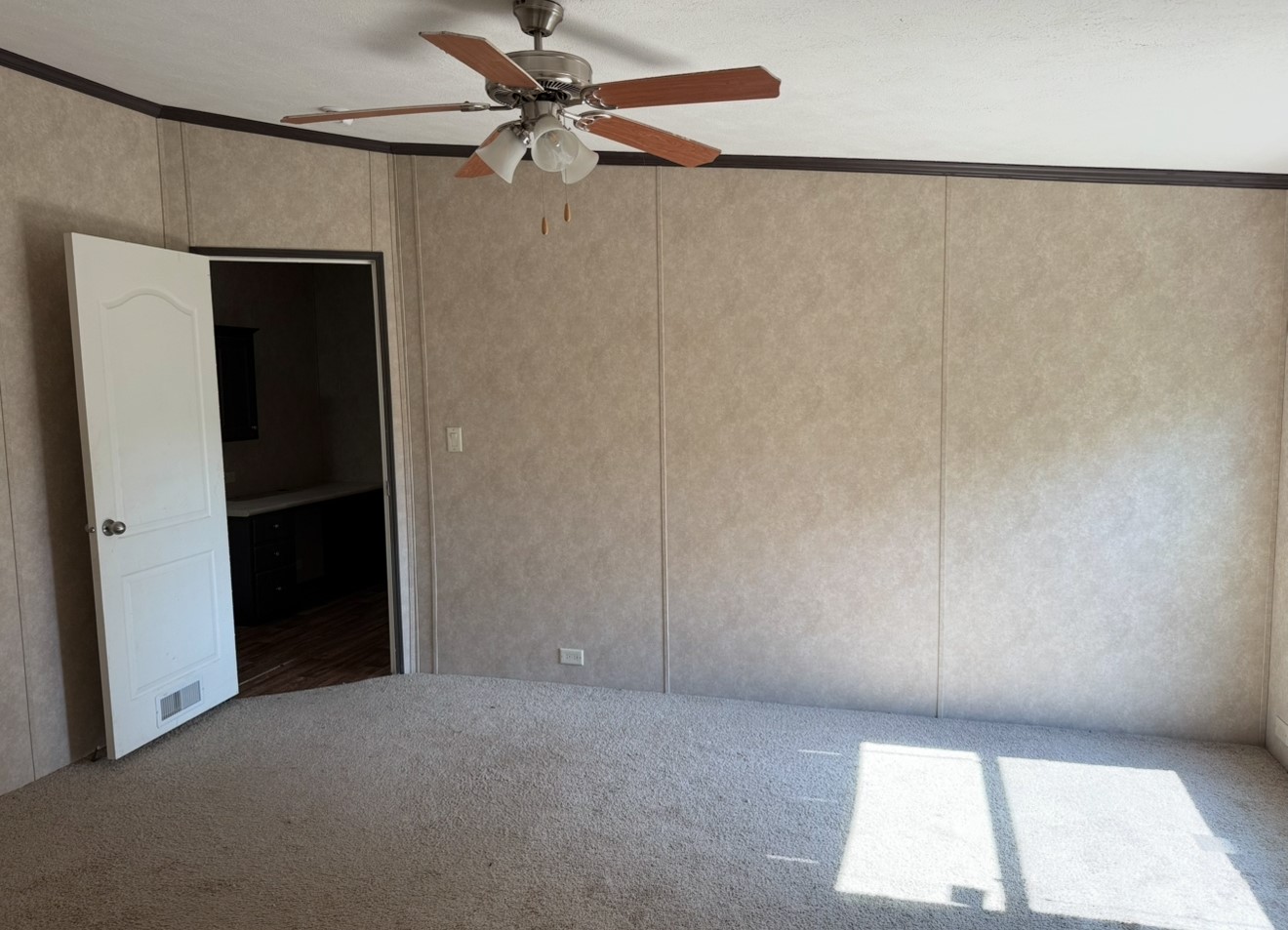 221 Farmhouse Road Springtown TX 76082
