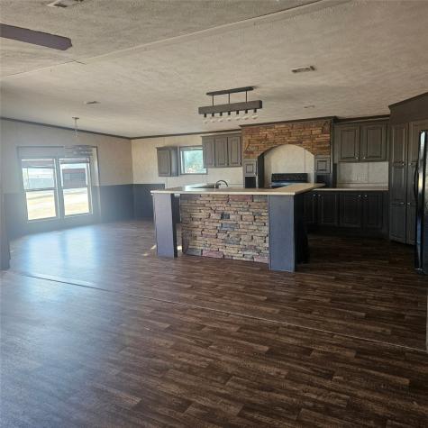221 Farmhouse Road Springtown TX 76082