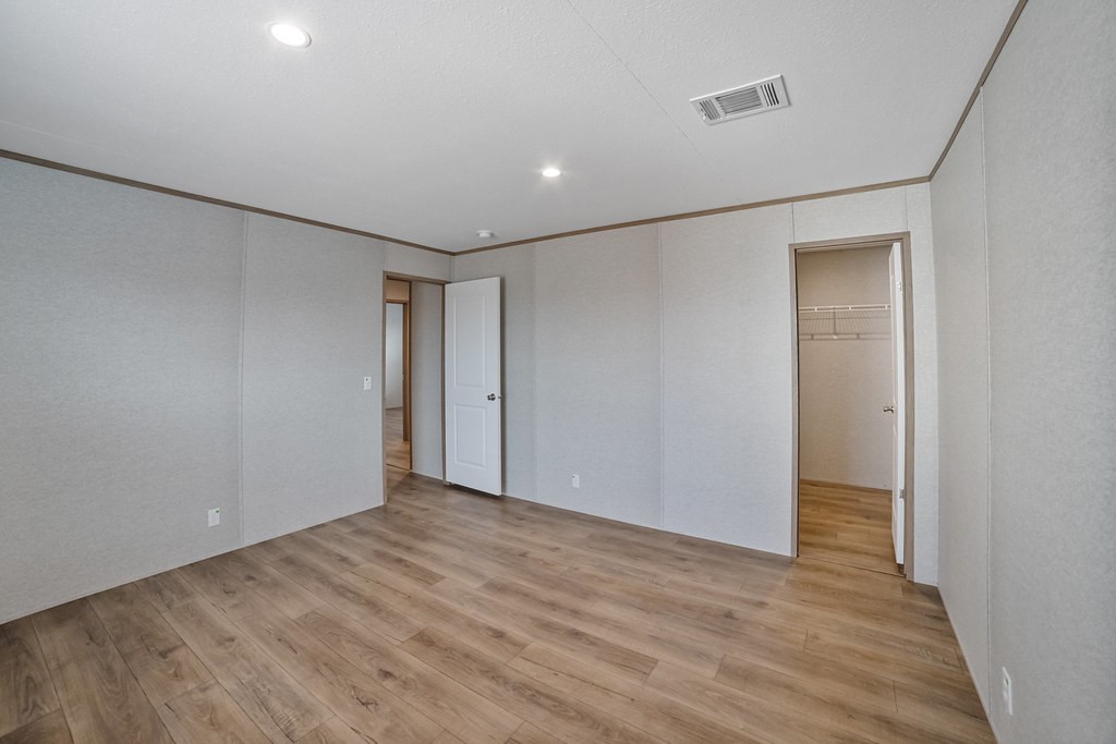 2013 Buffet Way Poolville TX 76487