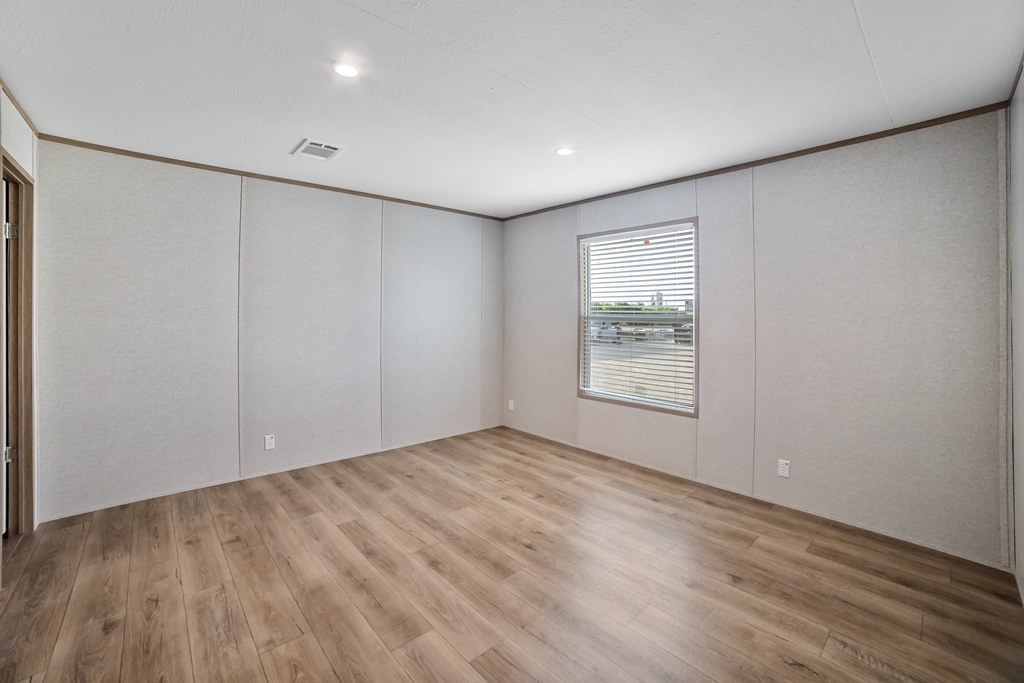2013 Buffet Way Poolville TX 76487