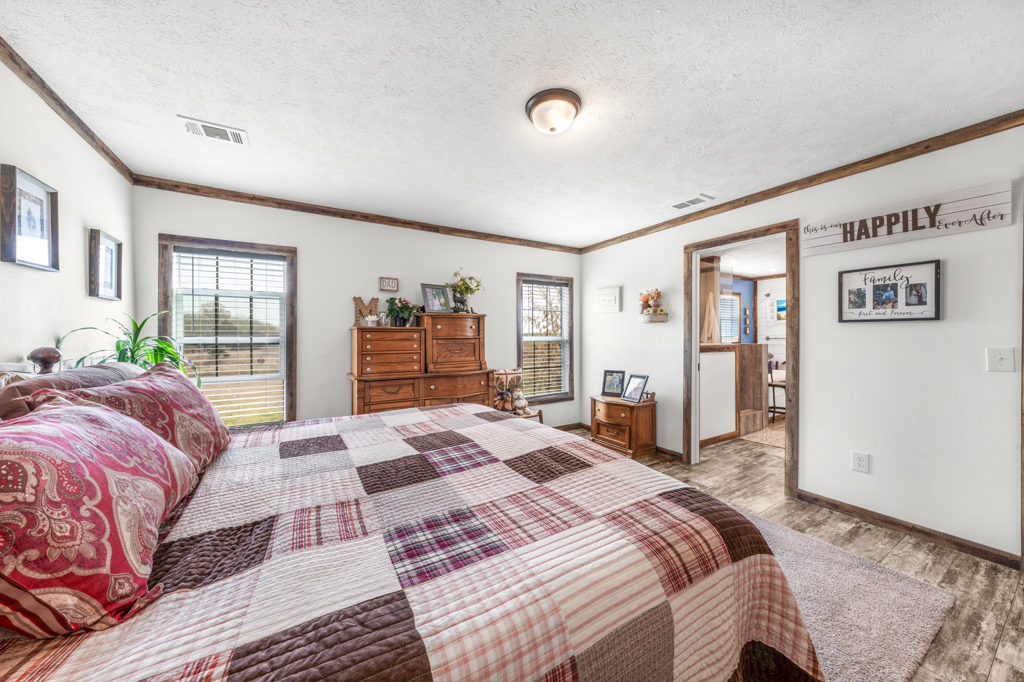 6946 E Interstate 30 Campbell TX 75422