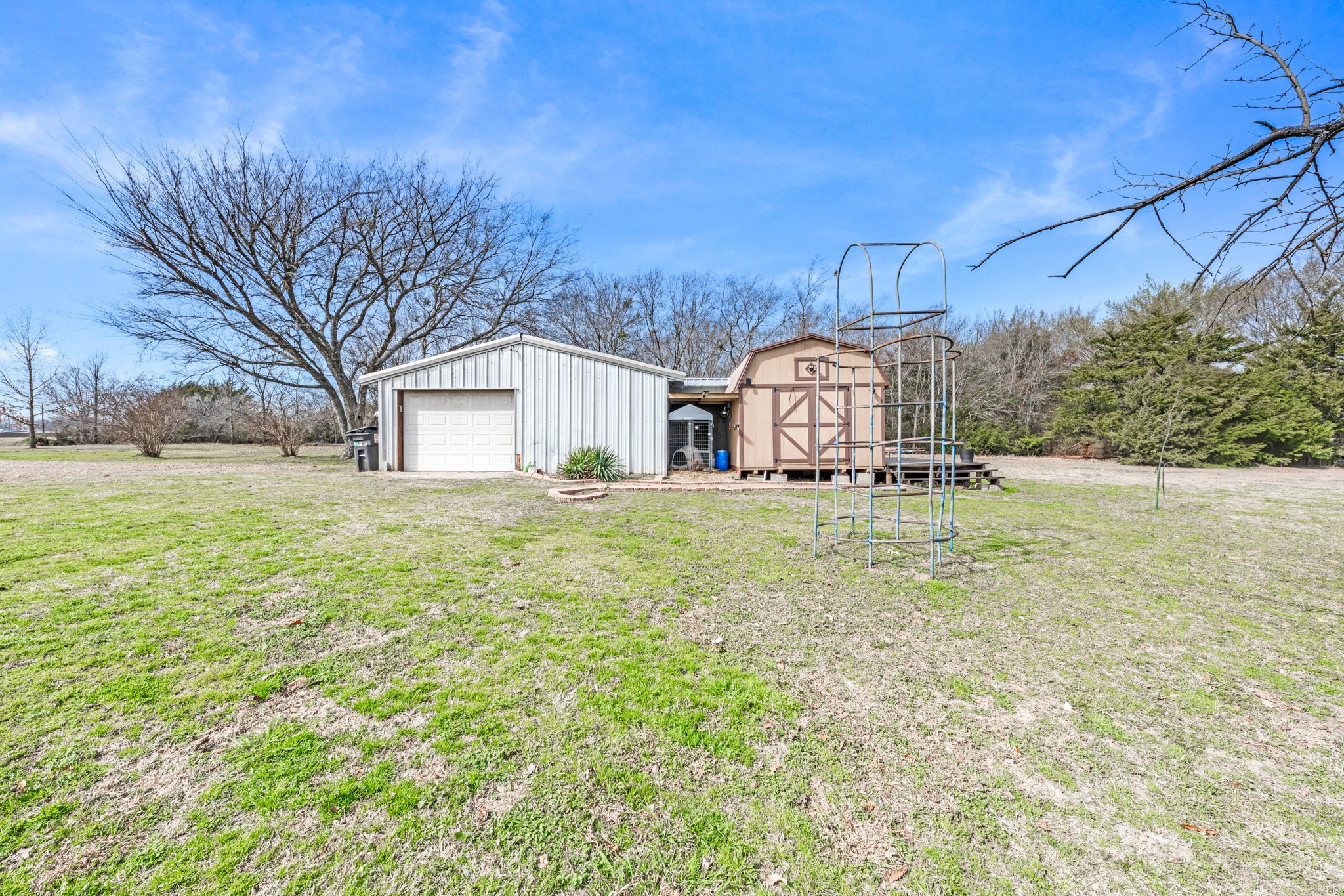 6946 E Interstate 30 Campbell TX 75422