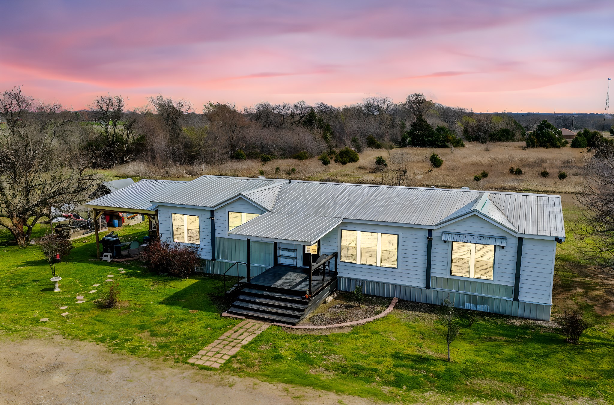 6946 E Interstate 30 Campbell TX 75422