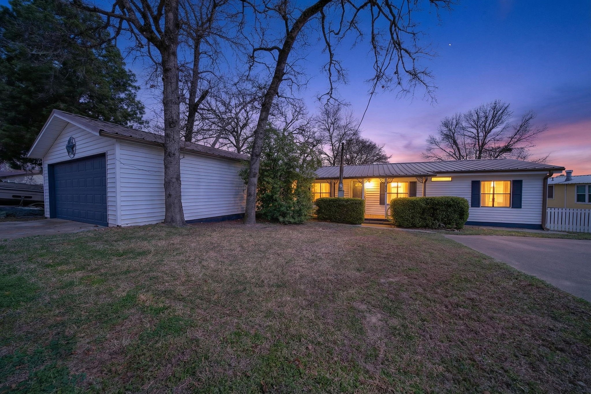 212 Sunray Street Mabank TX 75156