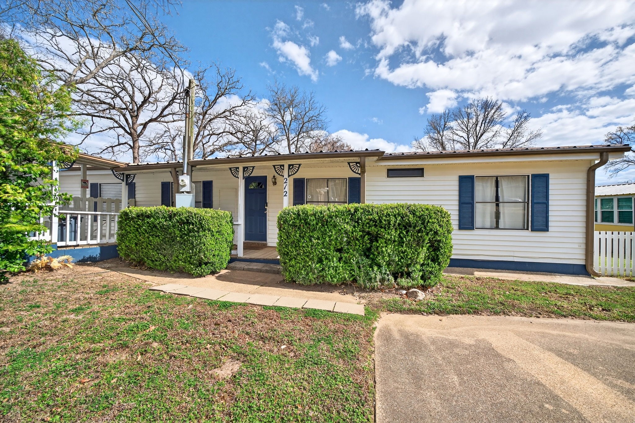 212 Sunray Street Mabank TX 75156