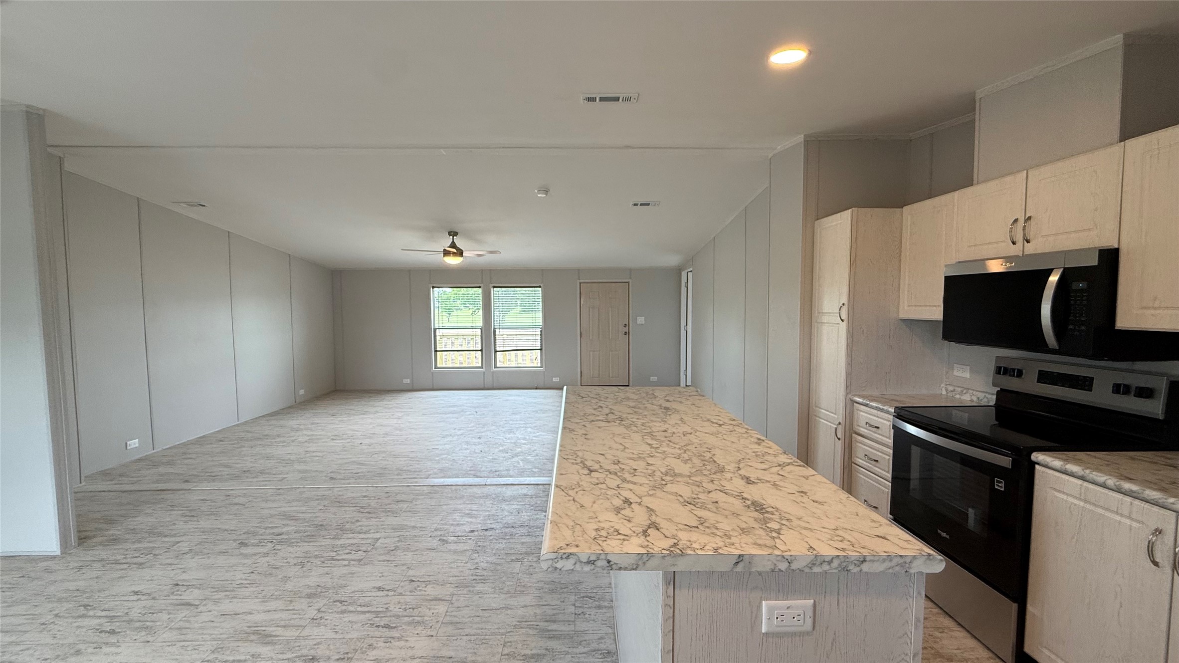 120 Angielena Loop Decatur TX 76234