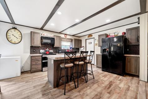159 Tres Lagos Boulevard Gun Barrel City TX 75156
