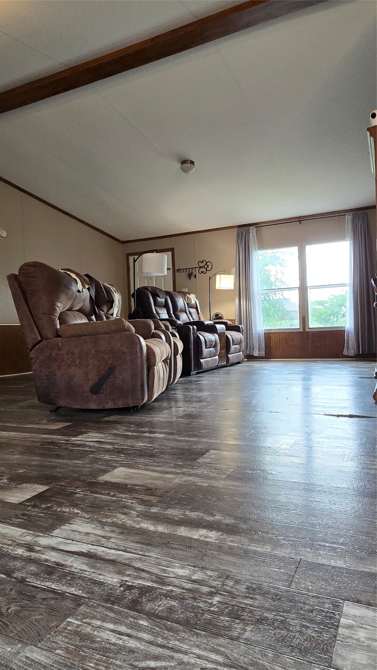 119 Enchanted Lakes Drive Azle TX 76020