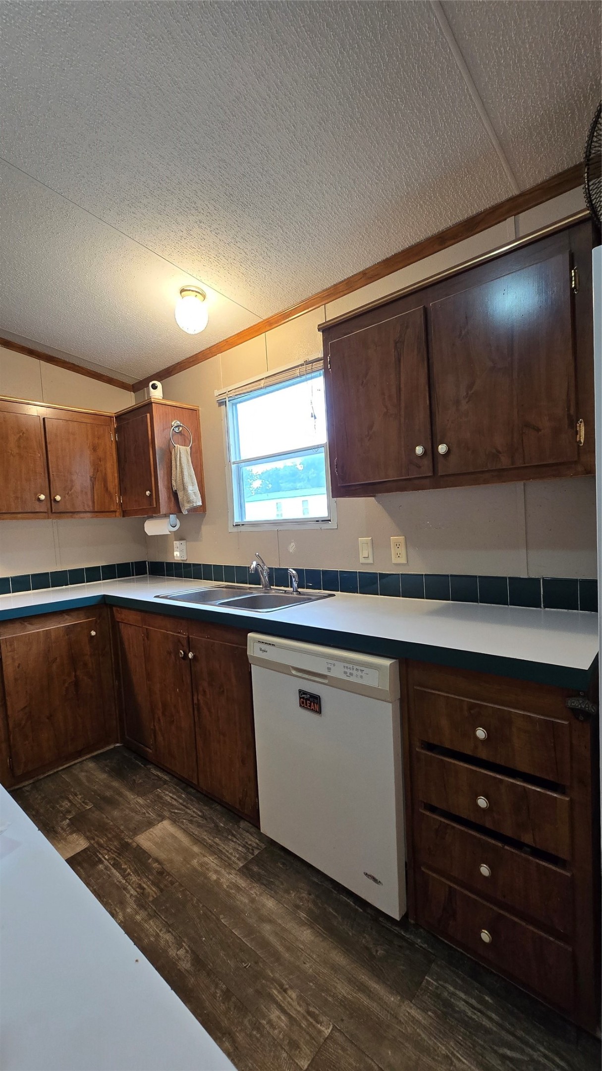 119 Enchanted Lakes Drive Azle TX 76020