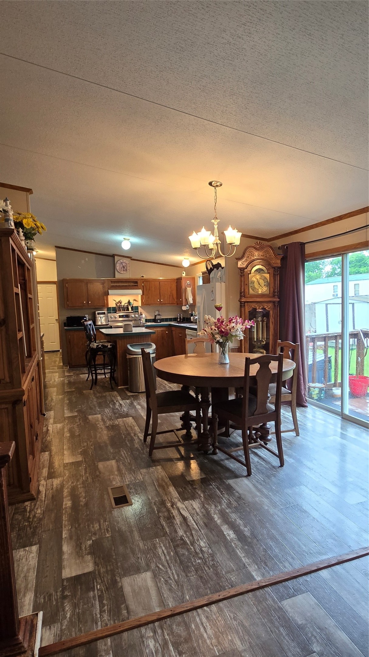 119 Enchanted Lakes Drive Azle TX 76020