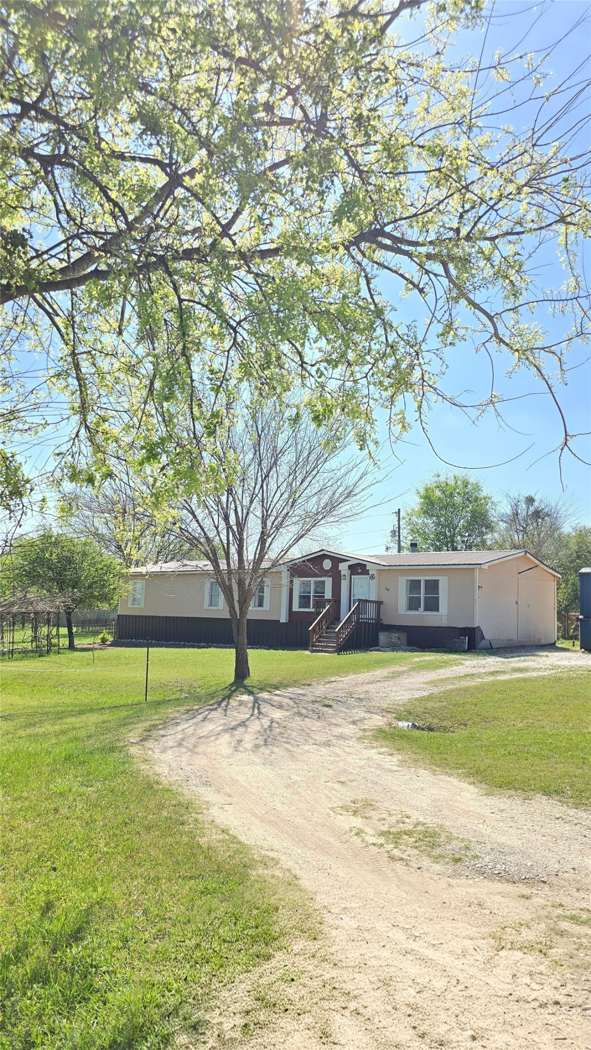 119 Enchanted Lakes Drive Azle TX 76020