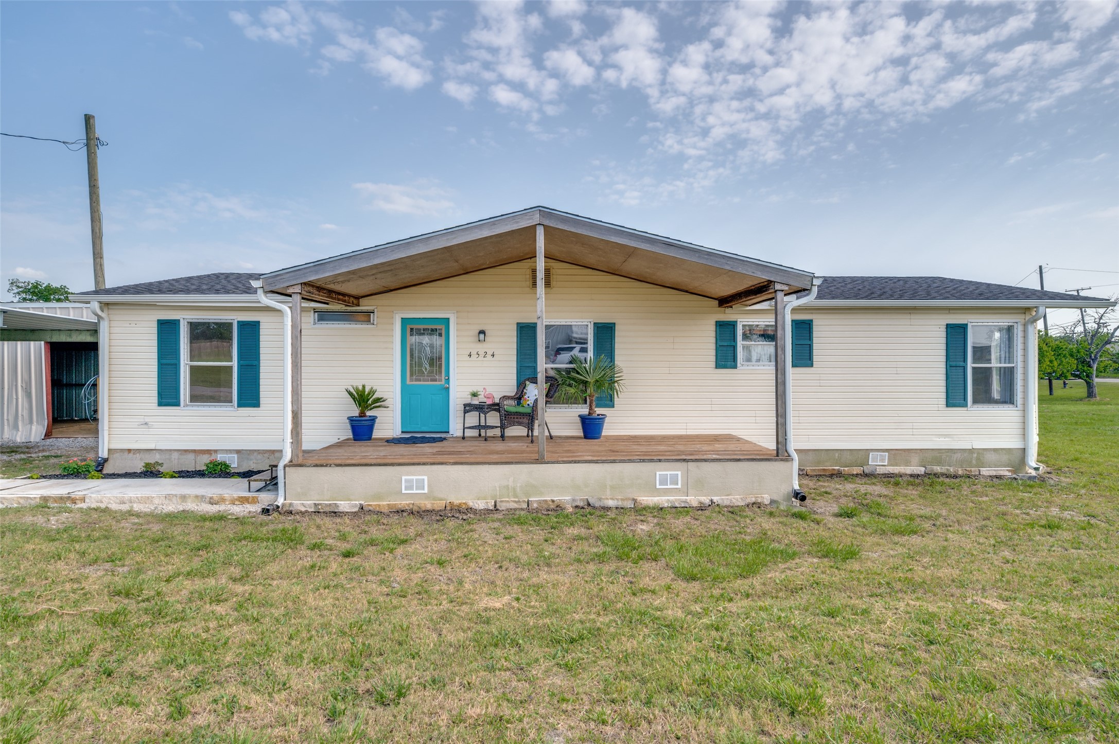 4524 Elementary Drive Southmayd TX 76268