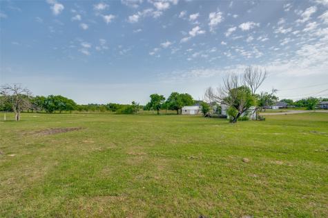 4524 Elementary Drive Southmayd TX 76268