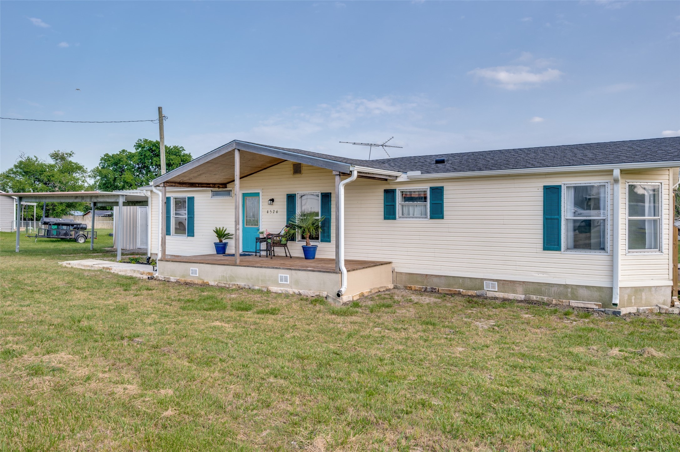 4524 Elementary Drive Southmayd TX 76268